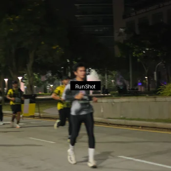 Runner Photo 7069858
