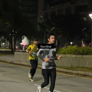 Runner Photo 7069863