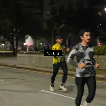 Runner Photo 7069865