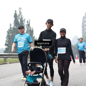 Runner Photo 7069870