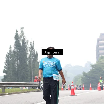 Runner Photo 7069873