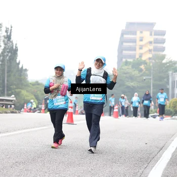 Runner Photo 7069878