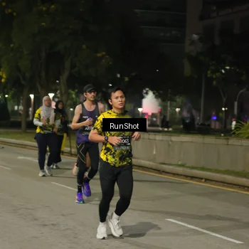 Runner Photo 7069883