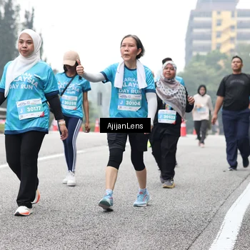 Runner Photo 7069897