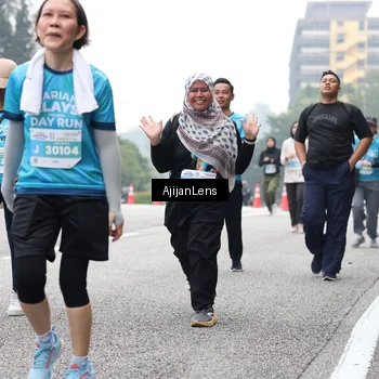 Runner Photo 7069908