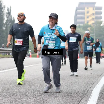Runner Photo 7069920