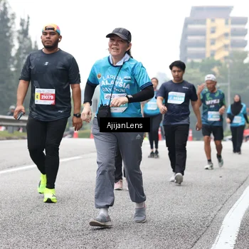 Runner Photo 7069921