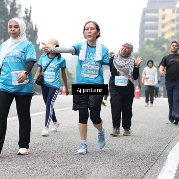 Runner Photo 7069937