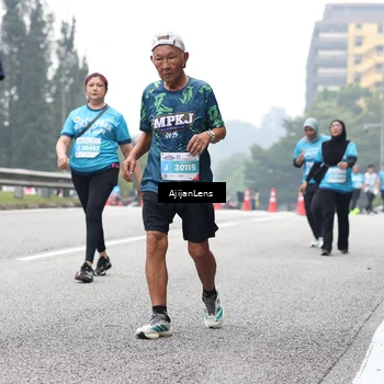 Runner Photo 7069939