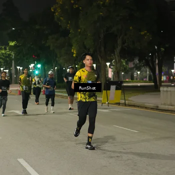 Runner Photo 7069953
