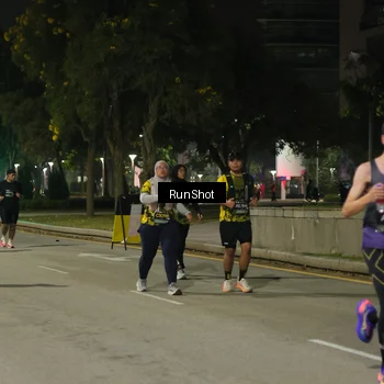 Runner Photo 7069975