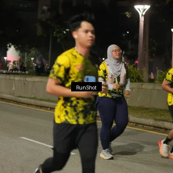 Runner Photo 7069984