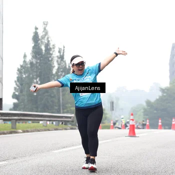 Runner Photo 7070005