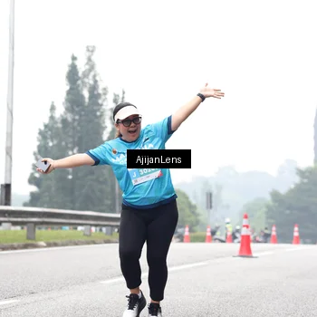 Runner Photo 7070006
