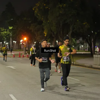 Runner Photo 7070013