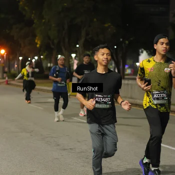 Runner Photo 7070028