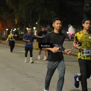 Runner Photo 7070042