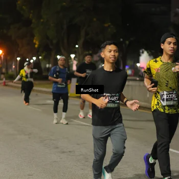 Runner Photo 7070046