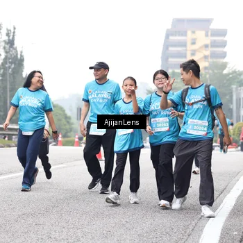Runner Photo 7070074