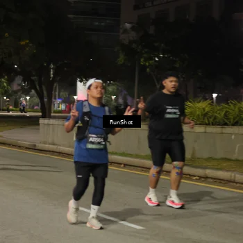 Runner Photo 7070076