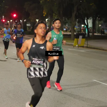 Runner Photo 7070088