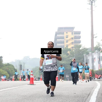 Runner Photo 7070091