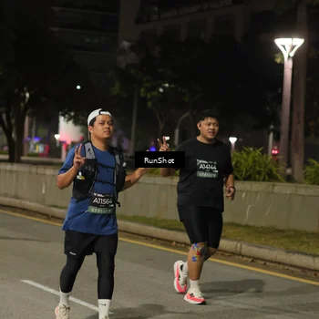 Runner Photo 7070094