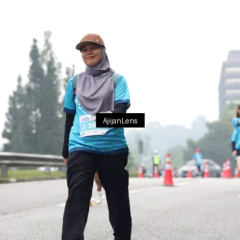 Runner Photo 7070111