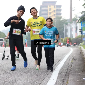 Runner Photo 7070121