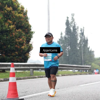 Runner Photo 7070125