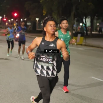 Runner Photo 7070132