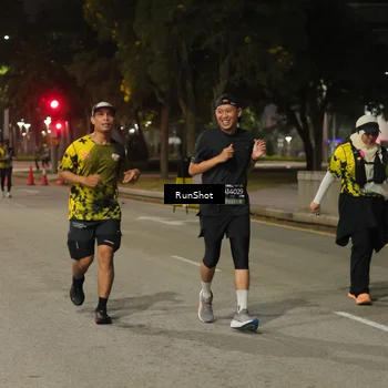 Runner Photo 7070138