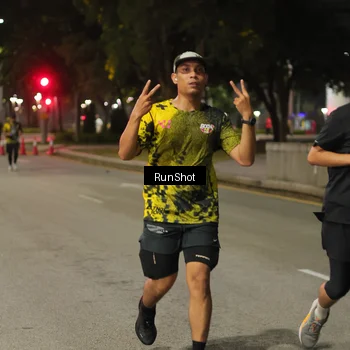Runner Photo 7070146