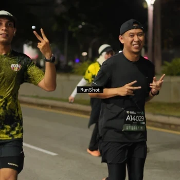 Runner Photo 7070156