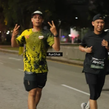 Runner Photo 7070164