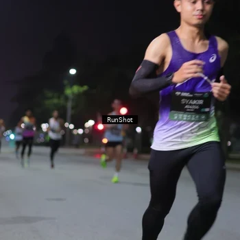 Runner Photo 7070184