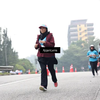 Runner Photo 7070193