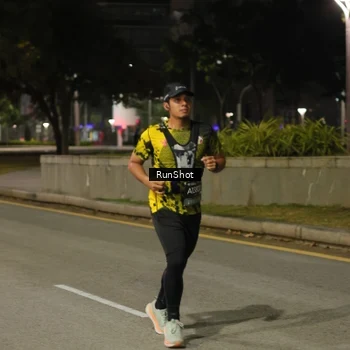 Runner Photo 7070202
