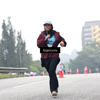 Runner Photo 7070208