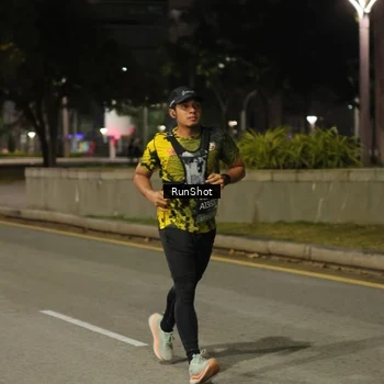 Runner Photo 7070210