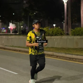 Runner Photo 7070216