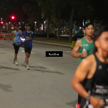 Runner Photo 7070223