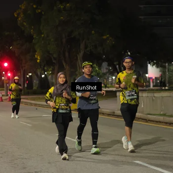 Runner Photo 7070235