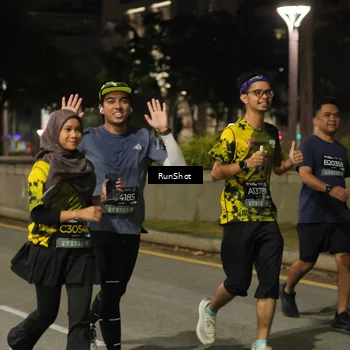 Runner Photo 7070266