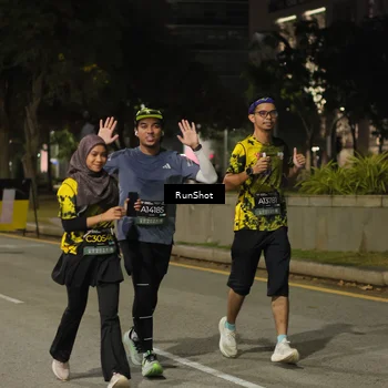 Runner Photo 7070273