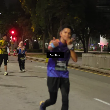 Runner Photo 7070290