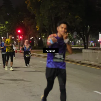 Runner Photo 7070291