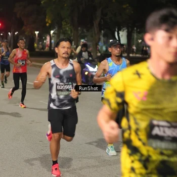 Runner Photo 7070301