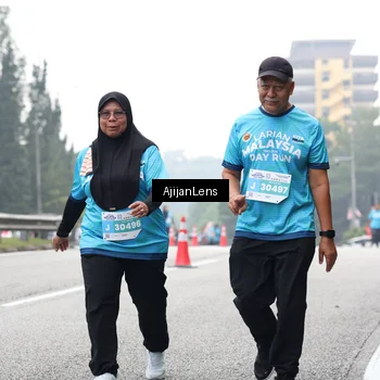Runner Photo 7070309