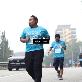 Runner Photo 7070310